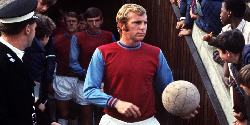 Bobby Moore - Huyền thoại, biểu tượng của “The Hammers”